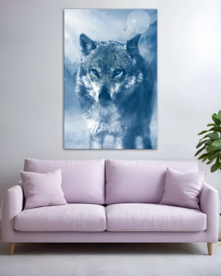 Sufletul sălbatic al iernii – lupul alb în zăpadă